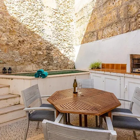 Townhouse General Bosch Pollensa